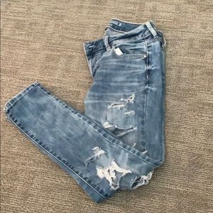 American eagle ripped jeans